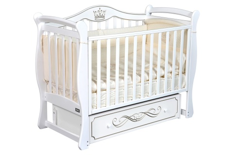 Кроватка с маятником "Charlize"